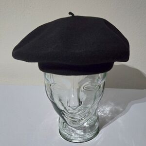 Vintage Pierre Laulhere Black Wool Beret Hat Made In Paris France NWOT Halloween